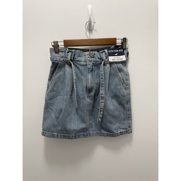 Hollister Dresses & Skirts - Hollister Ultra High-Rise Denim Mini Skirt – Size 1 / W25 – Light Wash Cotton
